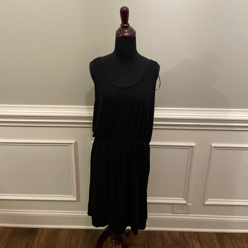 🆕 H&M Black Sleeveless Jersey Dress - Picture 2 of 7